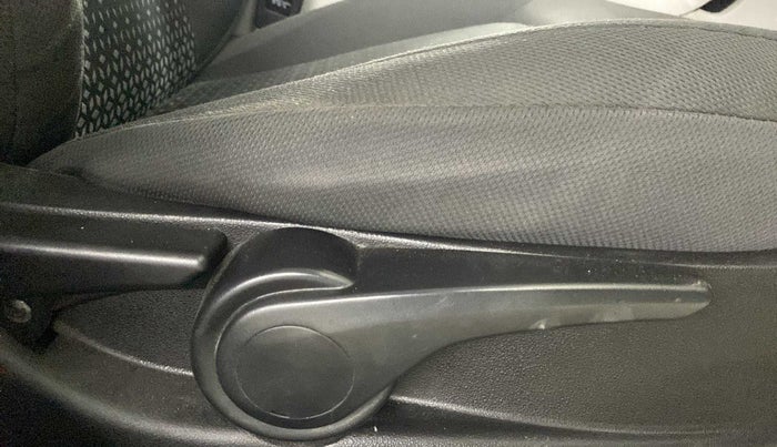 2019 Tata NEXON XZA PLUS DIESEL, Diesel, Automatic, 68,052 km, Driver Side Adjustment Panel