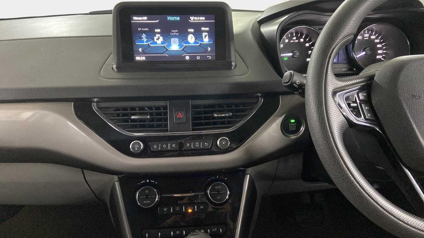 2019 Tata NEXON XZA PLUS DIESEL, Diesel, Automatic, 68,052 km, Air Conditioner