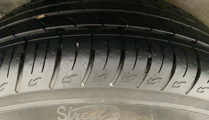 2019 Hyundai VENUE SX PLUS 1.0 TURBO DCT, Petrol, Automatic, 70,908 km, Right Rear Tyre Tread