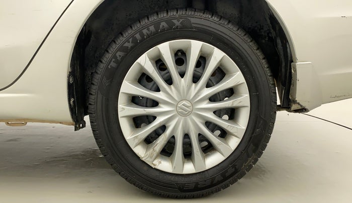 2016 Maruti Ciaz VXI+, Petrol, Manual, 1,03,392 km, Left Rear Wheel