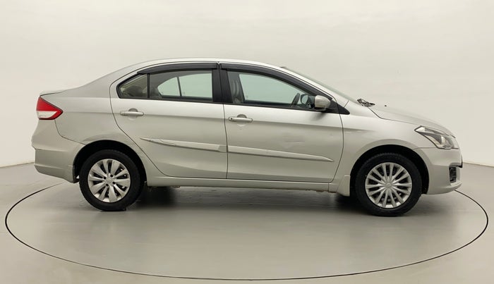 2016 Maruti Ciaz VXI+, Petrol, Manual, 1,03,392 km, Right Side View
