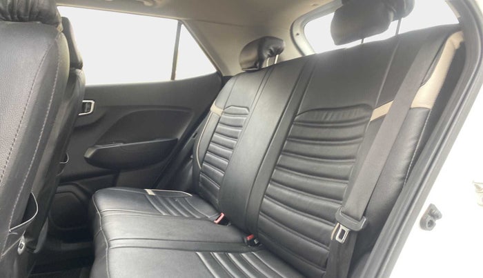 2019 Hyundai VENUE SX PLUS 1.0 TURBO DCT, Petrol, Automatic, 16,004 km, Right Side Rear Door Cabin