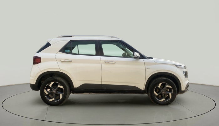 2019 Hyundai VENUE SX PLUS 1.0 TURBO DCT, Petrol, Automatic, 16,004 km, Right Side