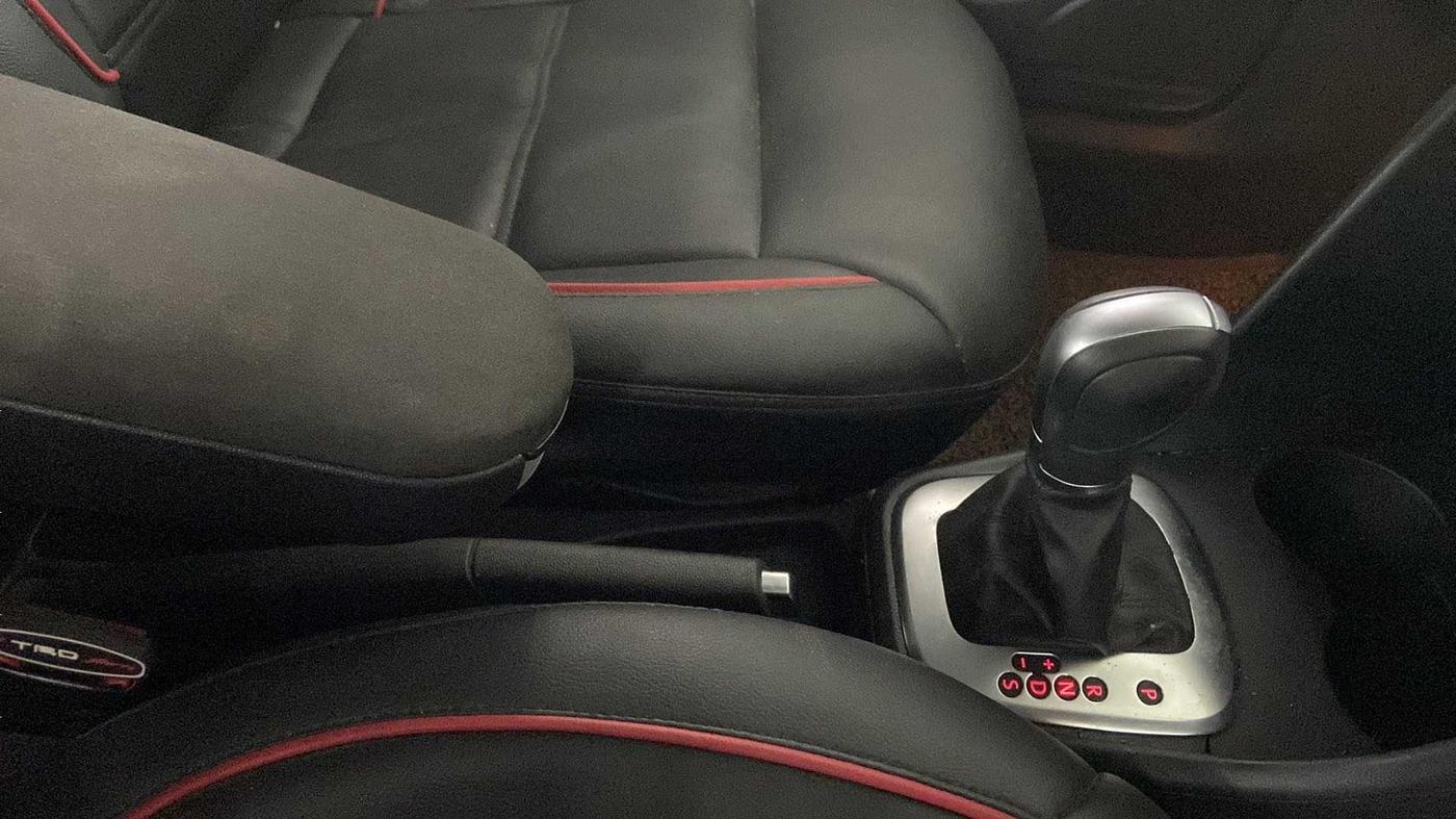 2021 Volkswagen Polo 1.0 GT TSI AT, Petrol, Automatic, 15,230 km, Gear Lever