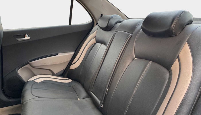 2018 Hyundai Xcent SX 1.2, CNG, Manual, 78,531 km, Right Side Rear Door Cabin