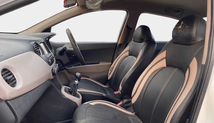 2018 Hyundai Xcent SX 1.2, CNG, Manual, 78,531 km, Right Side Front Door Cabin