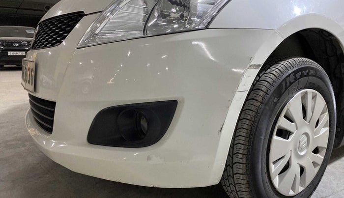 2014 Maruti Swift VXI, Petrol, Manual, 11,006 km, Front bumper - Minor scratches