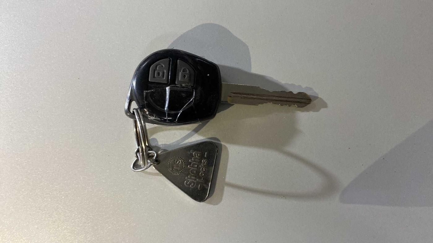 2014 Maruti Swift VXI, Petrol, Manual, 11,006 km, Key Close Up