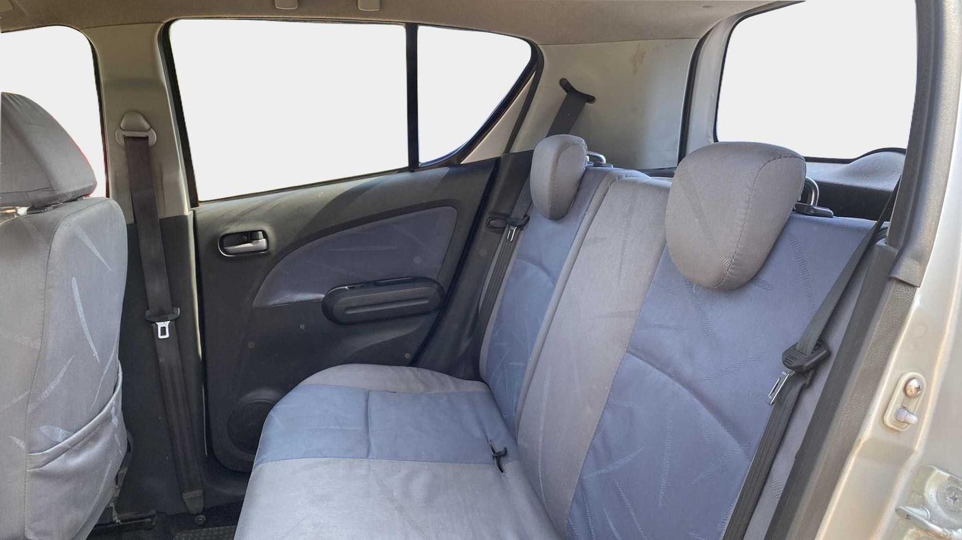 2010 Maruti Ritz VXI, Petrol, Manual, 68,731 km, Right Side Rear Door Cabin