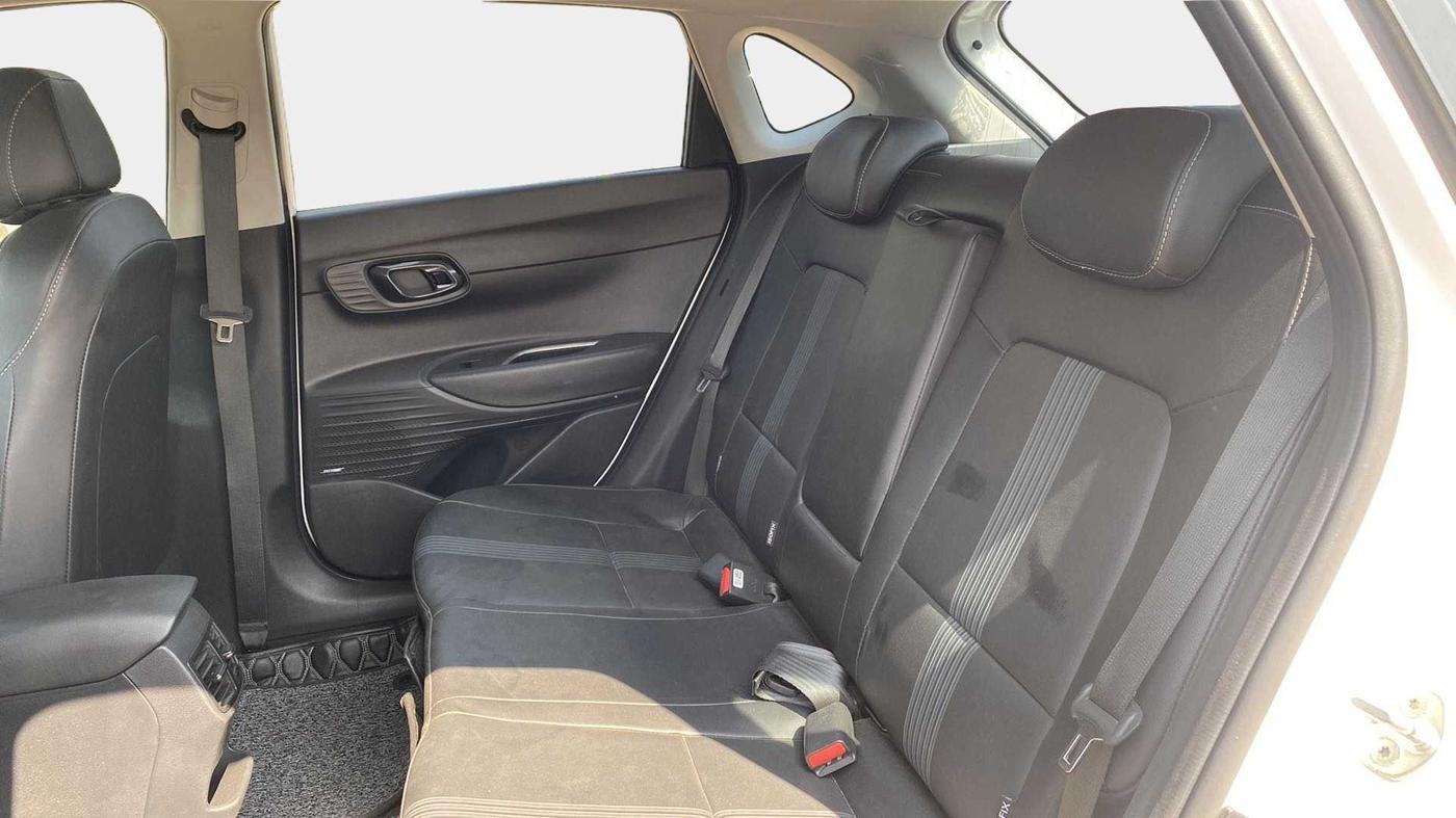 2021 Hyundai NEW I20 ASTA (O) 1.0 TURBO GDI DCT, Petrol, Automatic, 18,805 km, Right Side Rear Door Cabin
