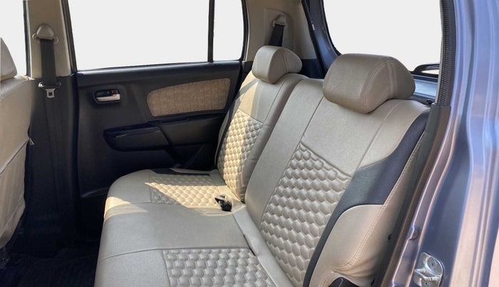 2018 Maruti Wagon R 1.0 VXI (O) AMT, Petrol, Automatic, 27,423 km, Right Side Rear Door Cabin