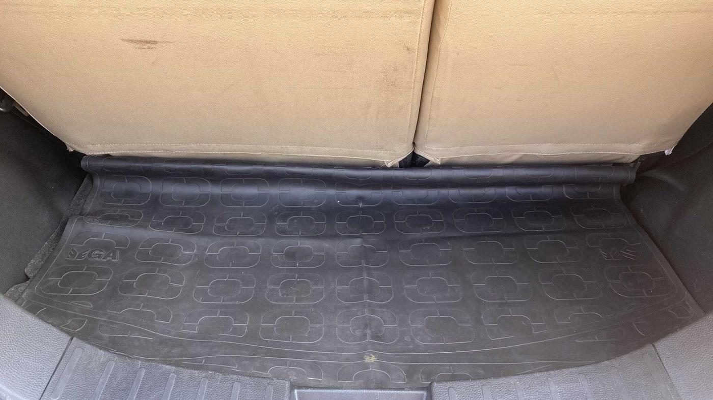 2018 Maruti Wagon R 1.0 VXI (O) AMT, Petrol, Automatic, 27,423 km, Boot Inside