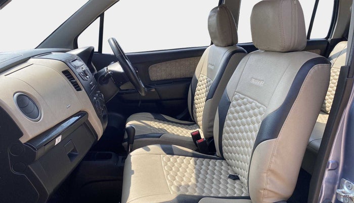 2018 Maruti Wagon R 1.0 VXI (O) AMT, Petrol, Automatic, 27,423 km, Right Side Front Door Cabin