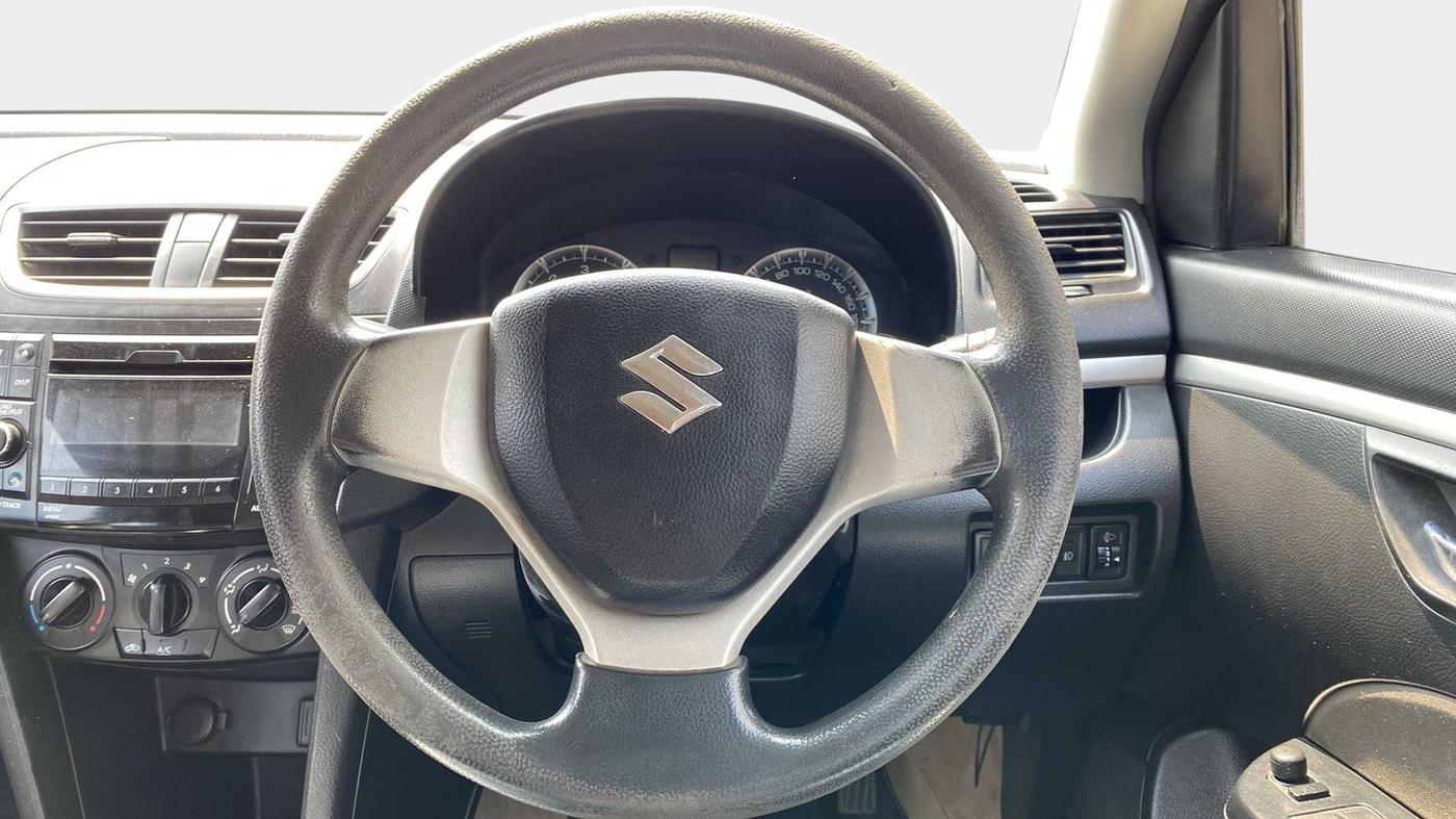 2016 Maruti Swift VDI ABS, Diesel, Manual, 74,080 km, Steering Wheel Close Up