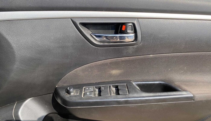 2012 Maruti Swift ZXI, Petrol, Manual, 29,117 km, Driver Side Door Panels Control