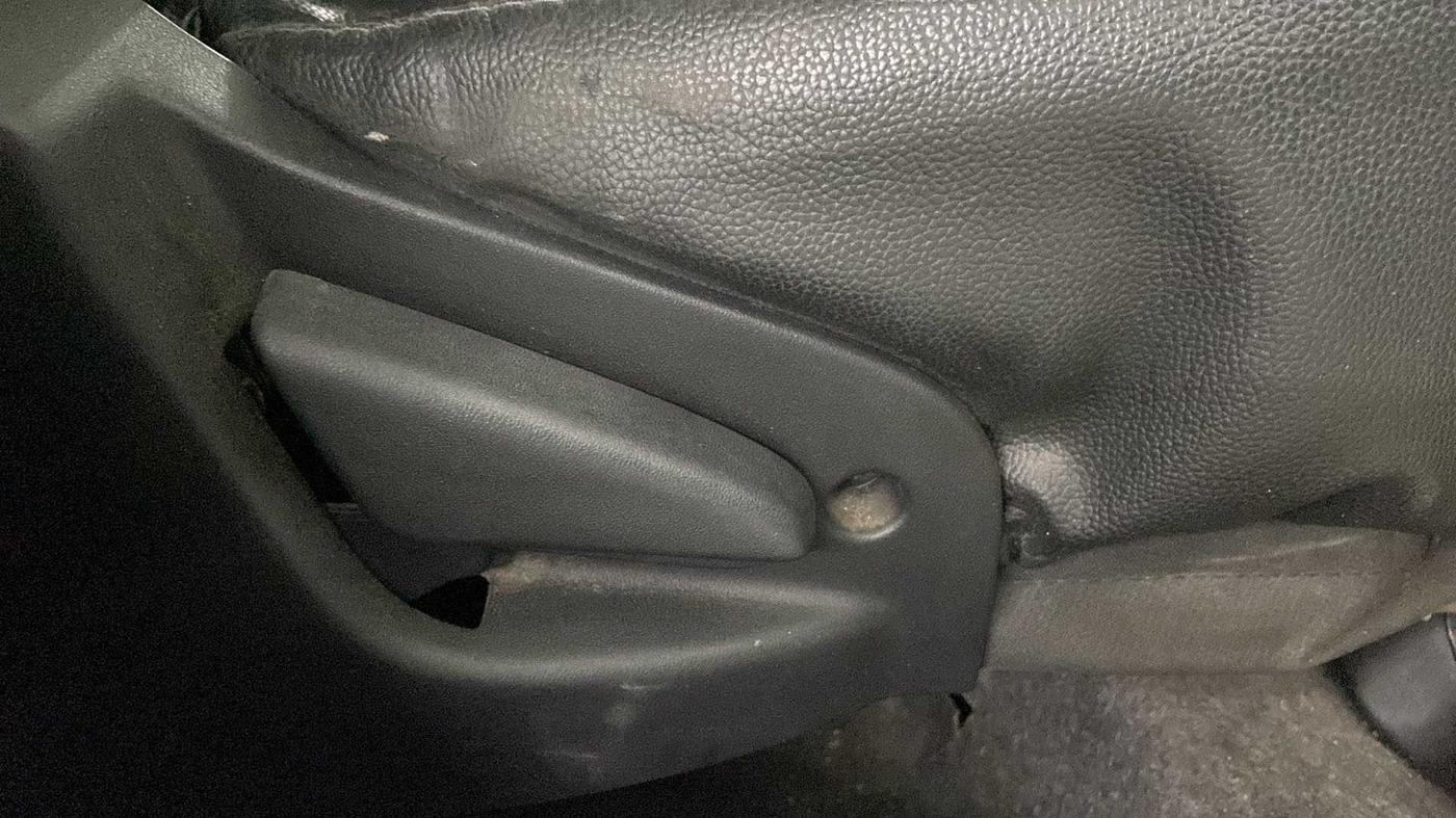 2019 Datsun Go Plus A(O), Petrol, Manual, 27,695 km, Driver Side Adjustment Panel