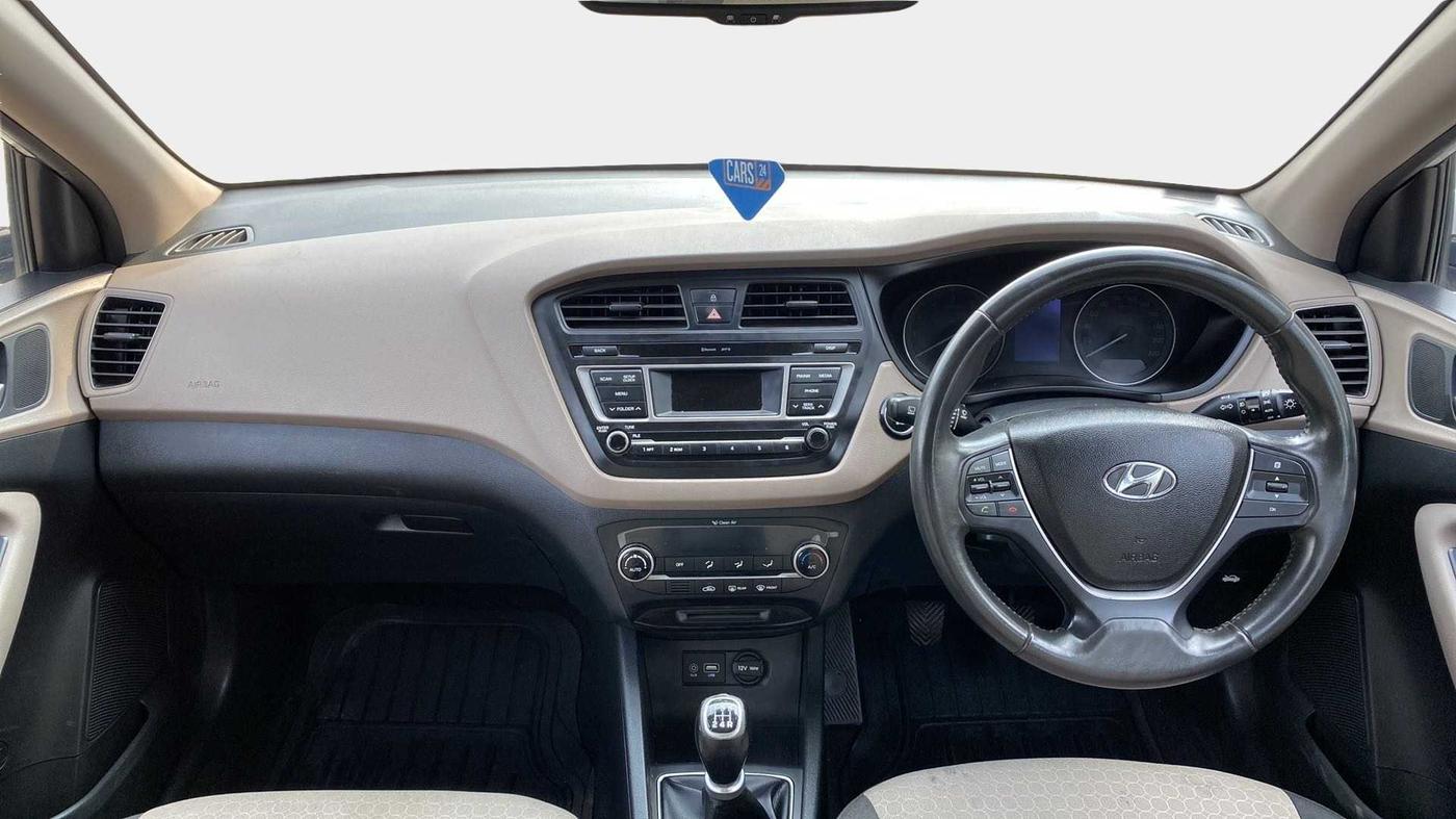 2016 Hyundai Elite i20 ASTA 1.2, Petrol, Manual, 19,402 km, Dashboard
