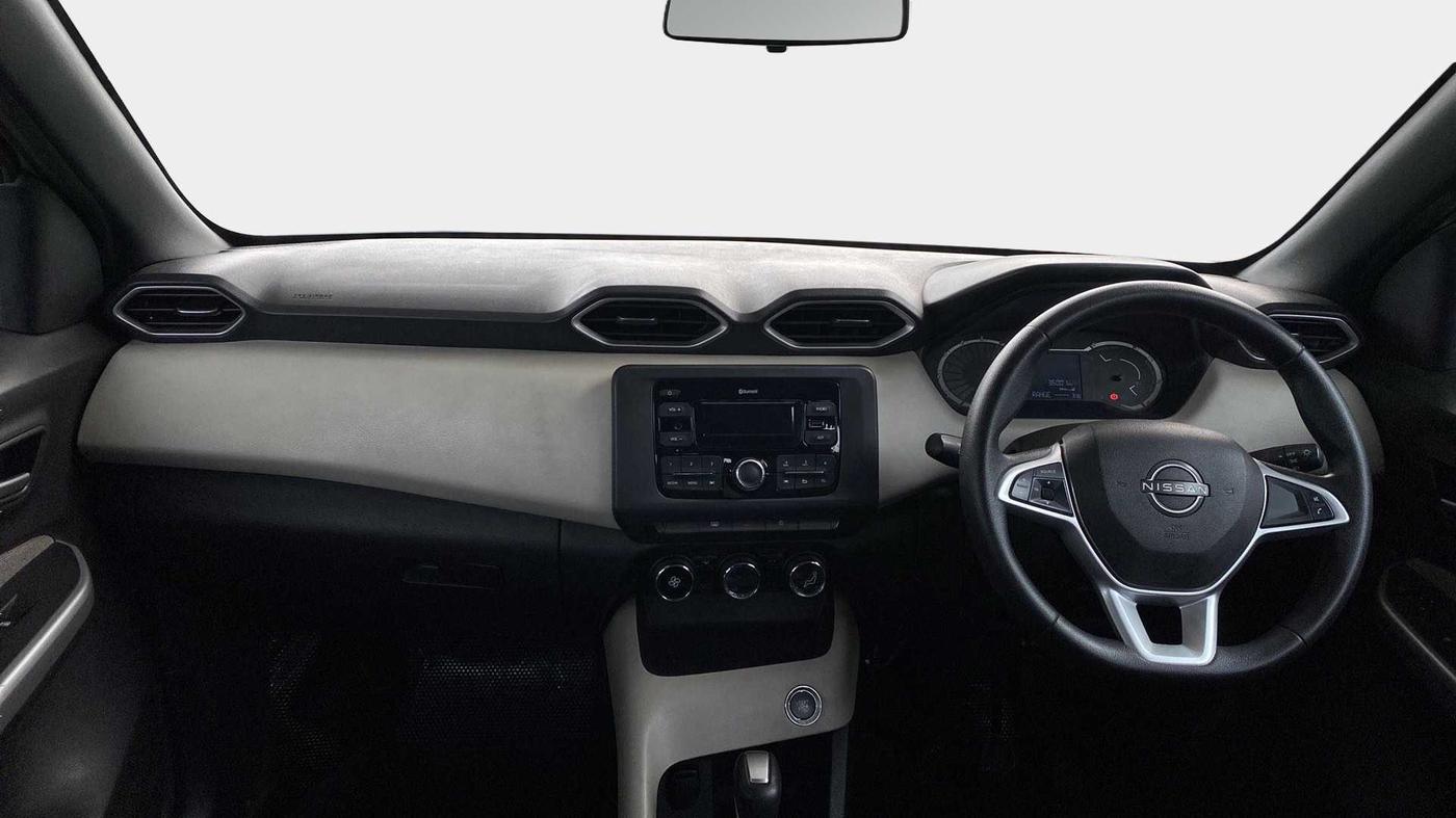2021 Nissan MAGNITE XL TURBO CVT, Petrol, Automatic, 35,987 km, Dashboard