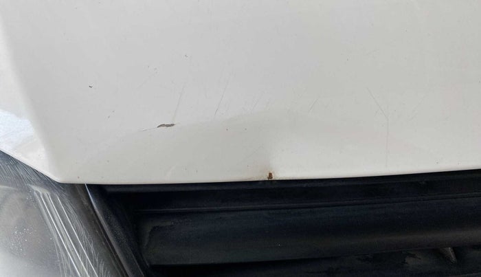 2015 Volkswagen Polo HIGHLINE1.2L, Petrol, Manual, 93,295 km, Bonnet (hood) - Slightly dented