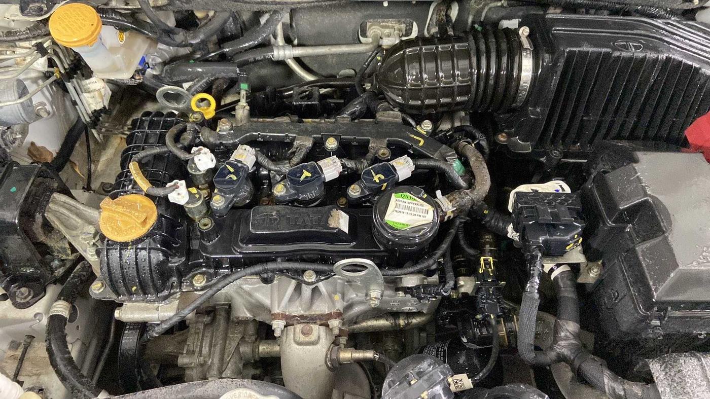 2020 Tata ALTROZ XM PETROL, Petrol, Manual, 21,907 km, Open Bonet