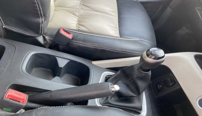 2021 Nissan MAGNITE XV TURBO, Petrol, Manual, 43,461 km, Gear Lever