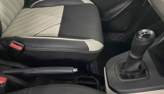 2022 Maruti New Wagon-R VXI CNG 1.0, CNG, Manual, 26,221 km, Gear Lever