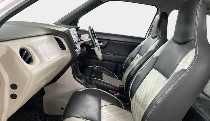 2022 Maruti New Wagon-R VXI CNG 1.0, CNG, Manual, 26,221 km, Right Side Front Door Cabin