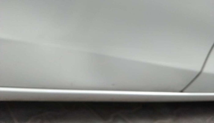 2016 Maruti Celerio VXI, Petrol, Manual, 34,467 km, Right rear door - Slightly dented