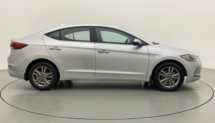 2017 Hyundai New Elantra 2.0 SX(O) AT PETROL, Petrol, Automatic, 1,13,960 km, Right Side View