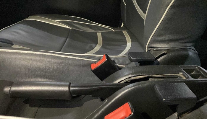 2018 Maruti Eeco 5 STR WITH A/C+HTR, Petrol, Manual, 56,295 km, Driver Side Adjustment Panel