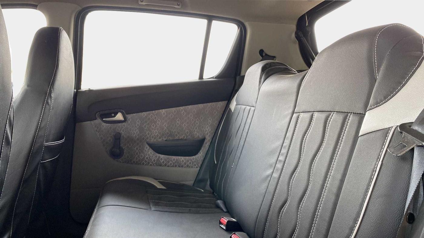 2018 Maruti Alto 800 LXI, Petrol, Manual, 5,406 km, Right Side Rear Door Cabin