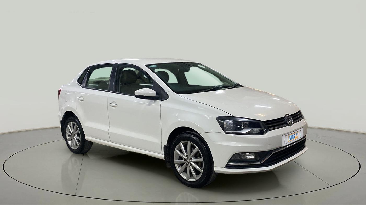 2017 Volkswagen Ameo HIGHLINE1.2L PLUS 16 ALLOY, Petrol, Manual, 66,460 km, Right Front Diagonal