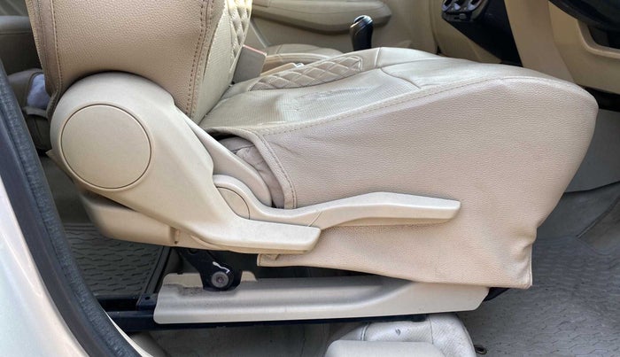 2019 Maruti Dzire VXI, Petrol, Manual, 54,058 km, Driver Side Adjustment Panel