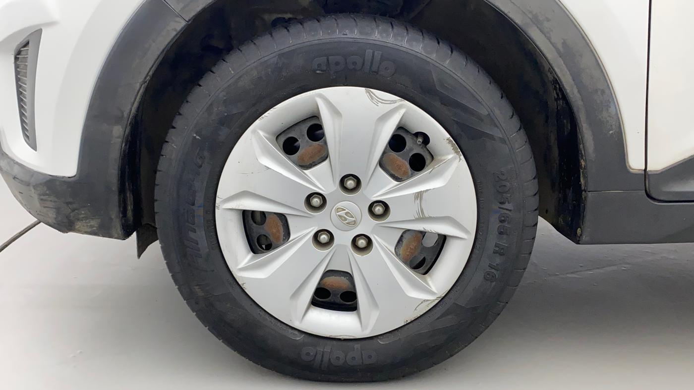 2017 Hyundai Creta E PLUS 1.6 PETROL, Petrol, Manual, 1,12,919 km, Left Front Wheel