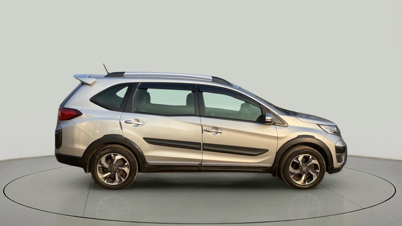 2016 Honda BR-V 1.5L I-VTEC VX, Petrol, Manual, 40,425 km, Right Side View