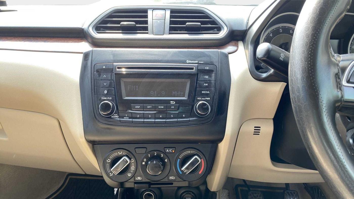 2017 Maruti Dzire VXI, Petrol, Manual, 83,443 km, Air Conditioner