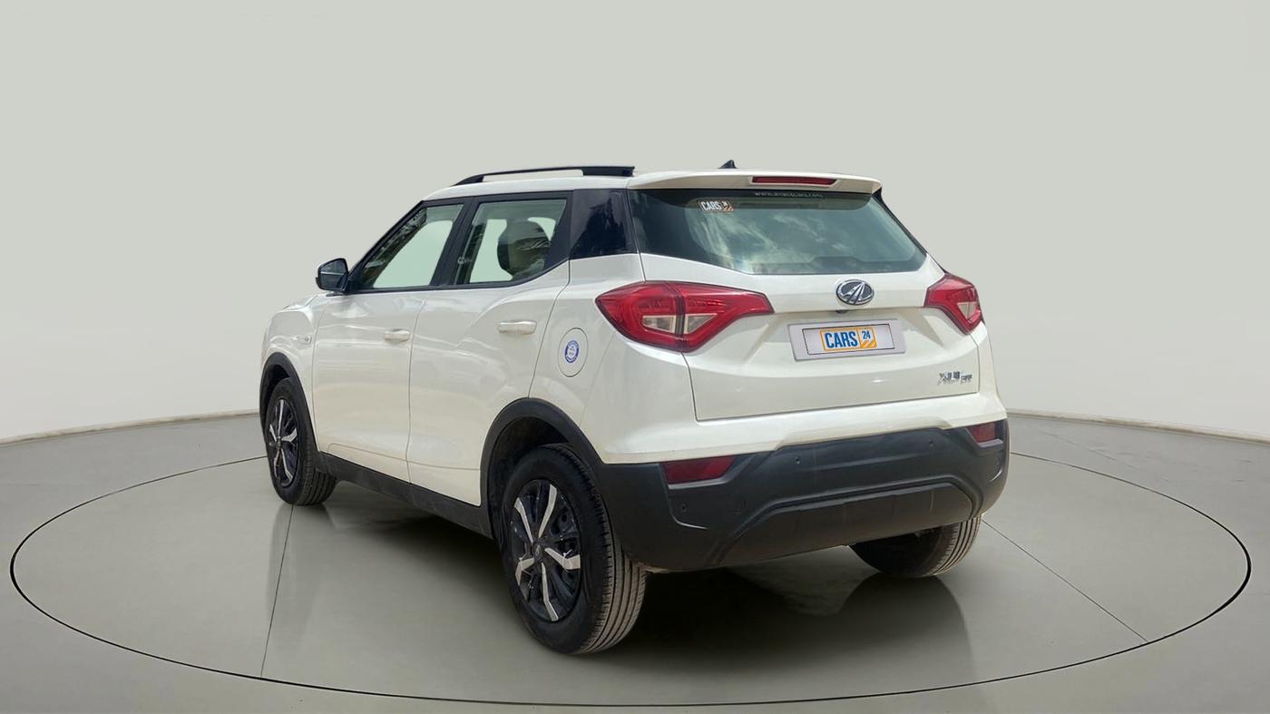 2021 Mahindra XUV300 W6 1.2 PETROL, Petrol, Manual, 10,886 km, Left Back Diagonal