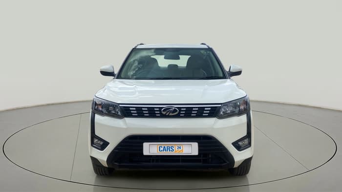 2021 Mahindra XUV300 W6 1.2 PETROL, Petrol, Manual, 10,886 km, Front