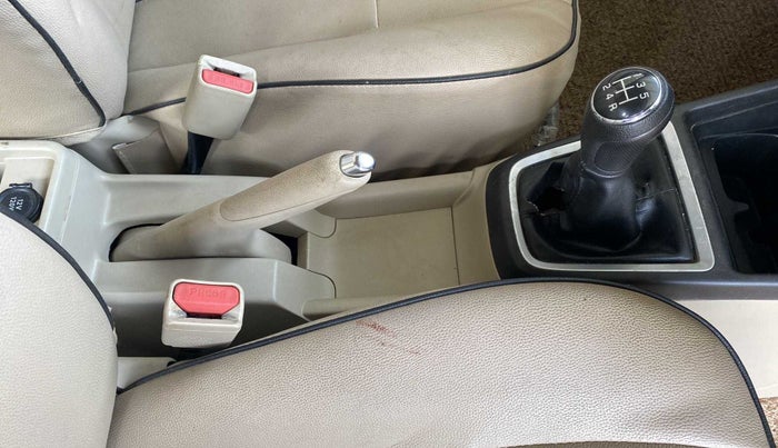 2020 Maruti Dzire VXI, Petrol, Manual, 14,782 km, Gear Lever
