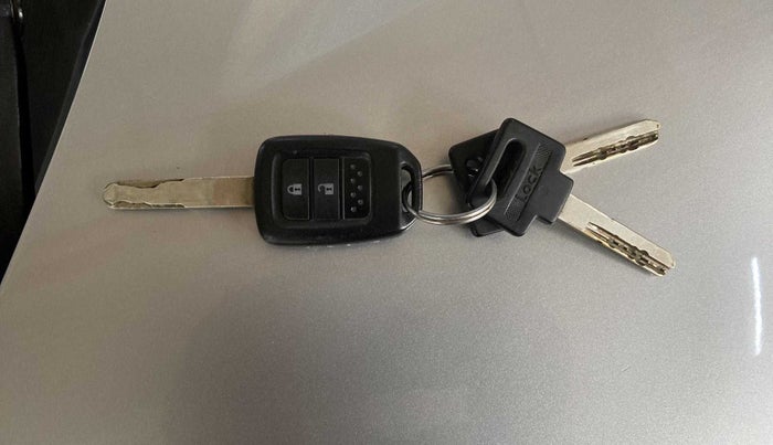 2014 Honda City 1.5L I-DTEC V, Diesel, Manual, 86,897 km, Key Close Up