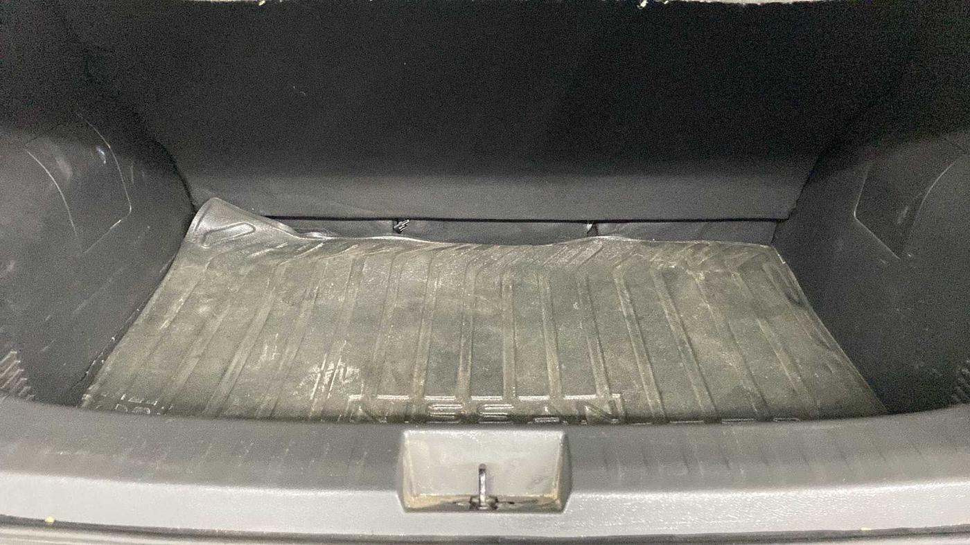 2022 Nissan MAGNITE XE, Petrol, Manual, 4,873 km, Boot Inside