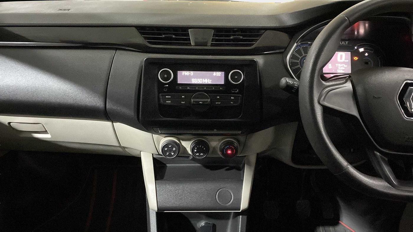 2021 Renault TRIBER RXL MT, Petrol, Manual, 77,580 km, Air Conditioner