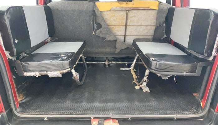 2018 Maruti Eeco 5 STR WITH A/C+HTR, Petrol, Manual, 31,338 km, Third Seat Row ( optional )