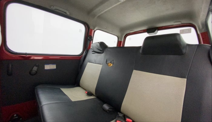 2018 Maruti Eeco 5 STR WITH A/C+HTR, Petrol, Manual, 31,338 km, Right Side Rear Door Cabin