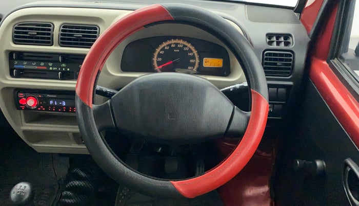 2018 Maruti Eeco 5 STR WITH A/C+HTR, Petrol, Manual, 31,338 km, Steering Wheel Close Up