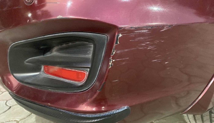 2017 Maruti Ciaz ZXI+ AT, Petrol, Automatic, 82,661 km, Rear bumper - Minor scratches