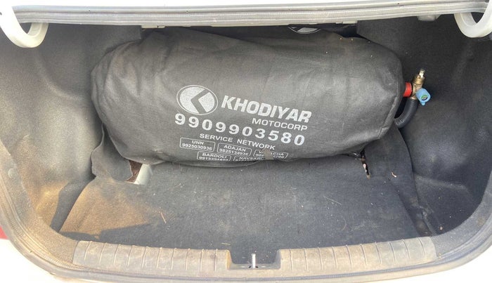 2014 Hyundai Xcent S 1.2, CNG, Manual, 48,719 km, Boot Inside