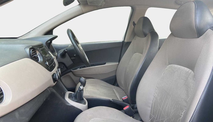2014 Hyundai Xcent S 1.2, CNG, Manual, 48,719 km, Right Side Front Door Cabin