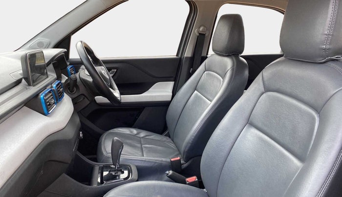 2022 Tata PUNCH CREATIVE  AMT, Petrol, Automatic, 34,370 km, Right Side Front Door Cabin
