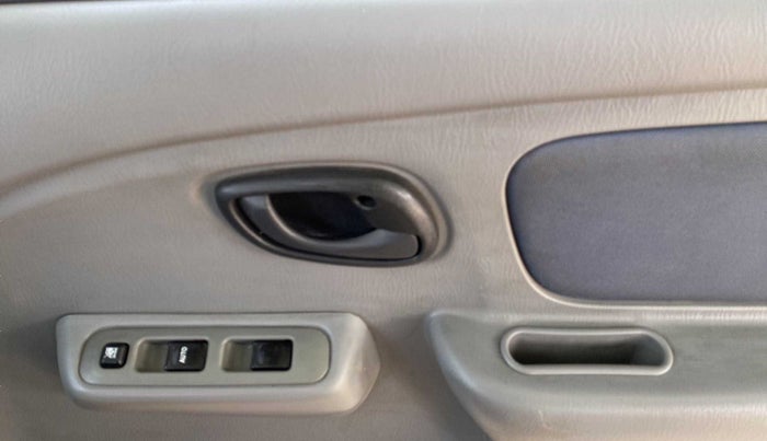 2012 Maruti Alto K10 VXI, Petrol, Manual, 6,245 km, Driver Side Door Panels Control